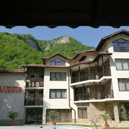 Family Hotel Virgin Ribarica Eksteriør billede